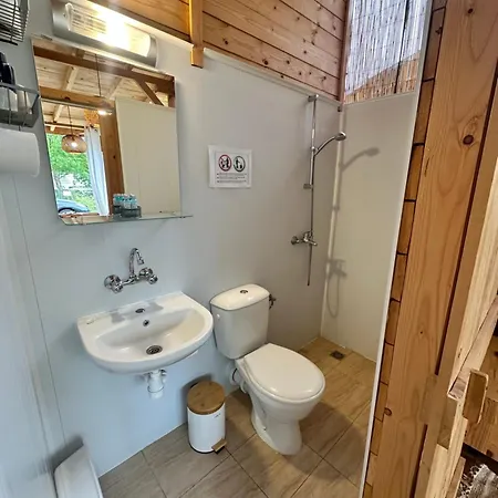 Cozyvan каравана под наем Къмпинг