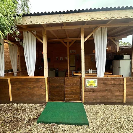 Campsite Cozyvan каравана под наем